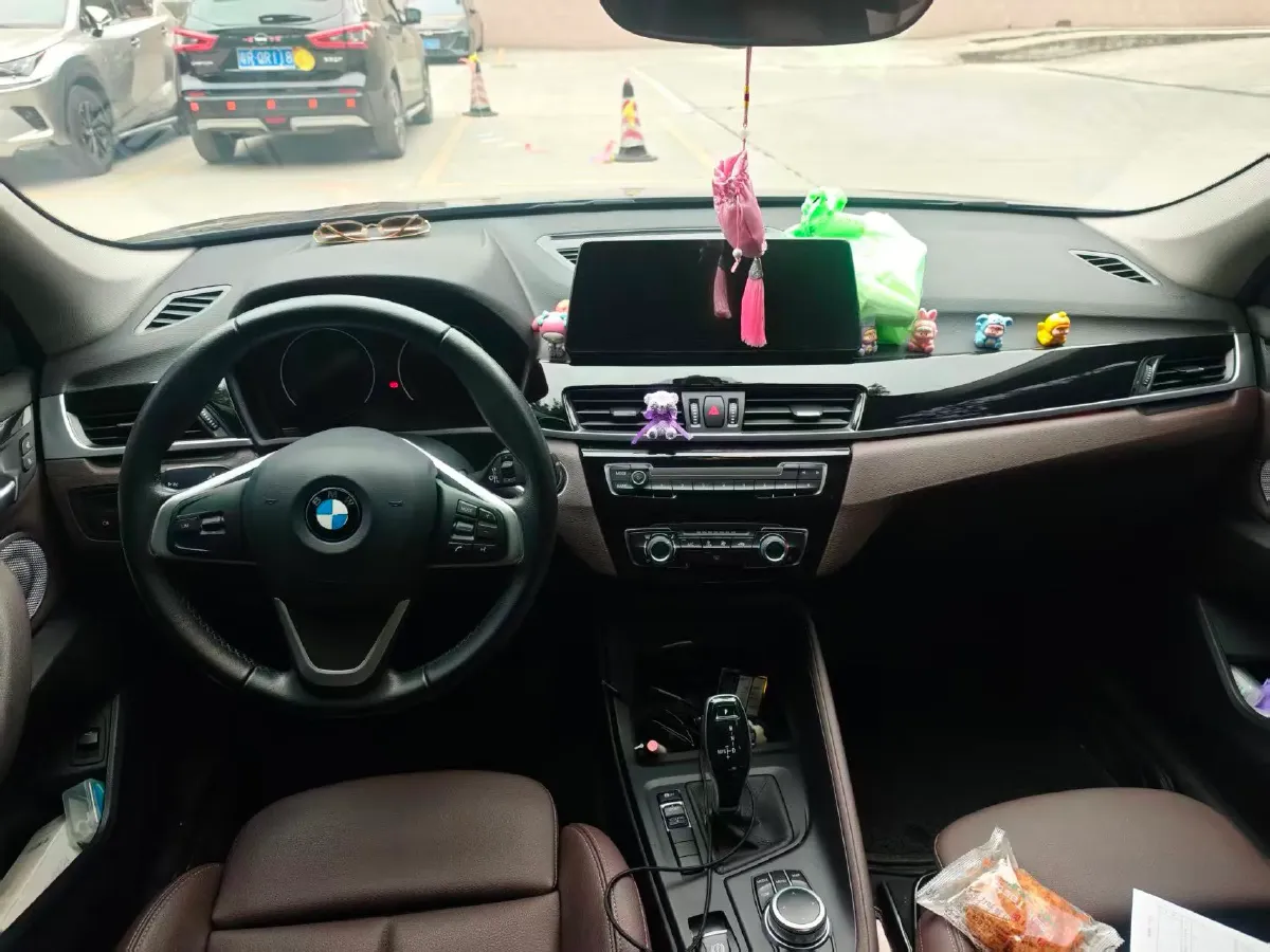 2021 BMW X1 1.5T 140HP L3 7DCT,autocango,china used car exporter,china ev exporter,chinese used car exporter,chinese used ev exporter