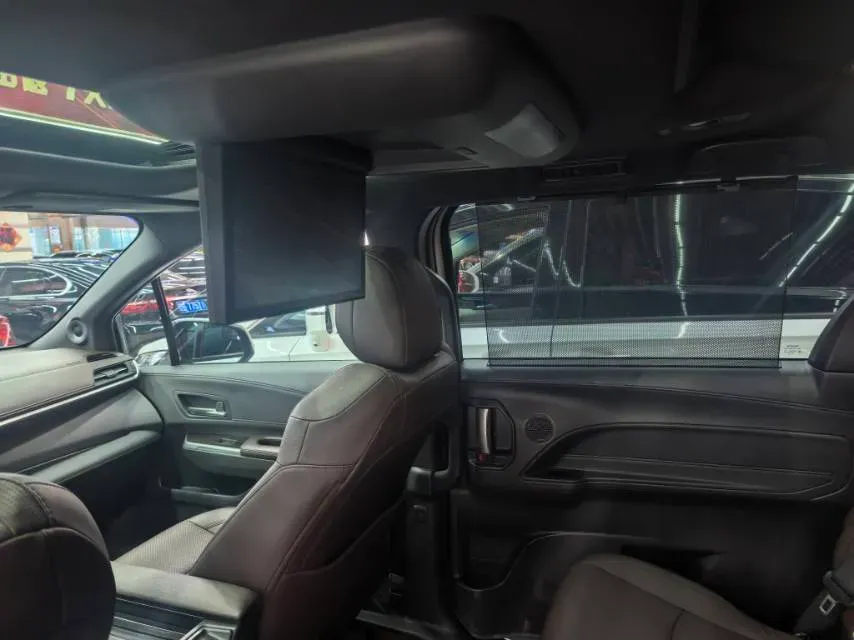 2023 Toyota Sienna 2.5L 189HP L4 E-CVT Hybrid,autocango,china used car exporter,china ev exporter,chinese used car exporter,chinese used ev exporter