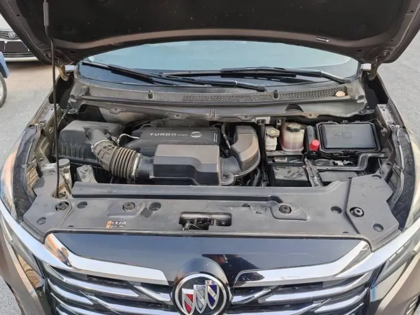 2022 Buick GL8 2.0T 237HP L4 9AT,autocango,china used car exporter,china ev exporter,chinese used car exporter,chinese used ev exporter