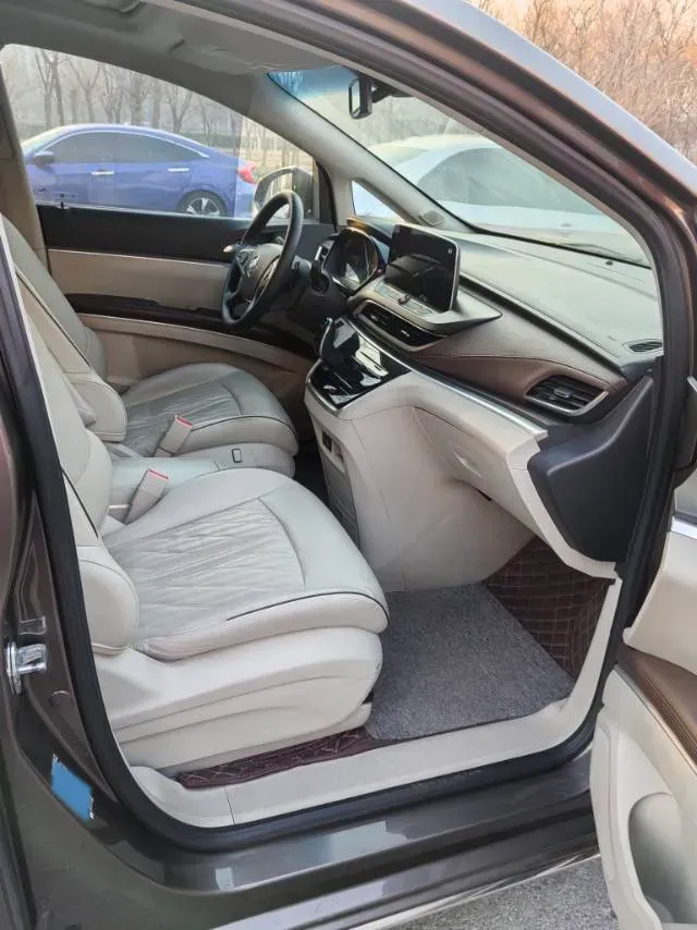 2022 Buick GL8 2.0T 237HP L4 9AT,autocango,china used car exporter,china ev exporter,chinese used car exporter,chinese used ev exporter