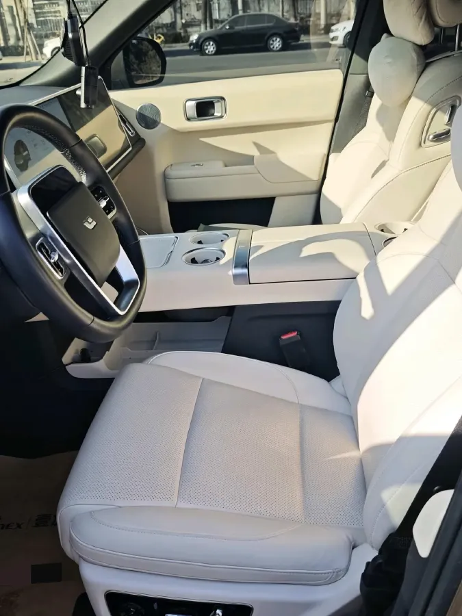 2024 Li L9 Range Extended 154HP REEV 52.3KWH,autocango,china used car exporter,china ev exporter,chinese used car exporter,chinese used ev exporter