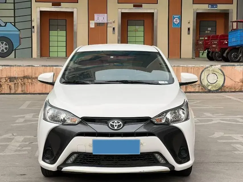 2017 Toyota Yaris L 1.5L 107HP L4 CVT,autocango,china used car exporter,china ev exporter,chinese used car exporter,chinese used ev exporter