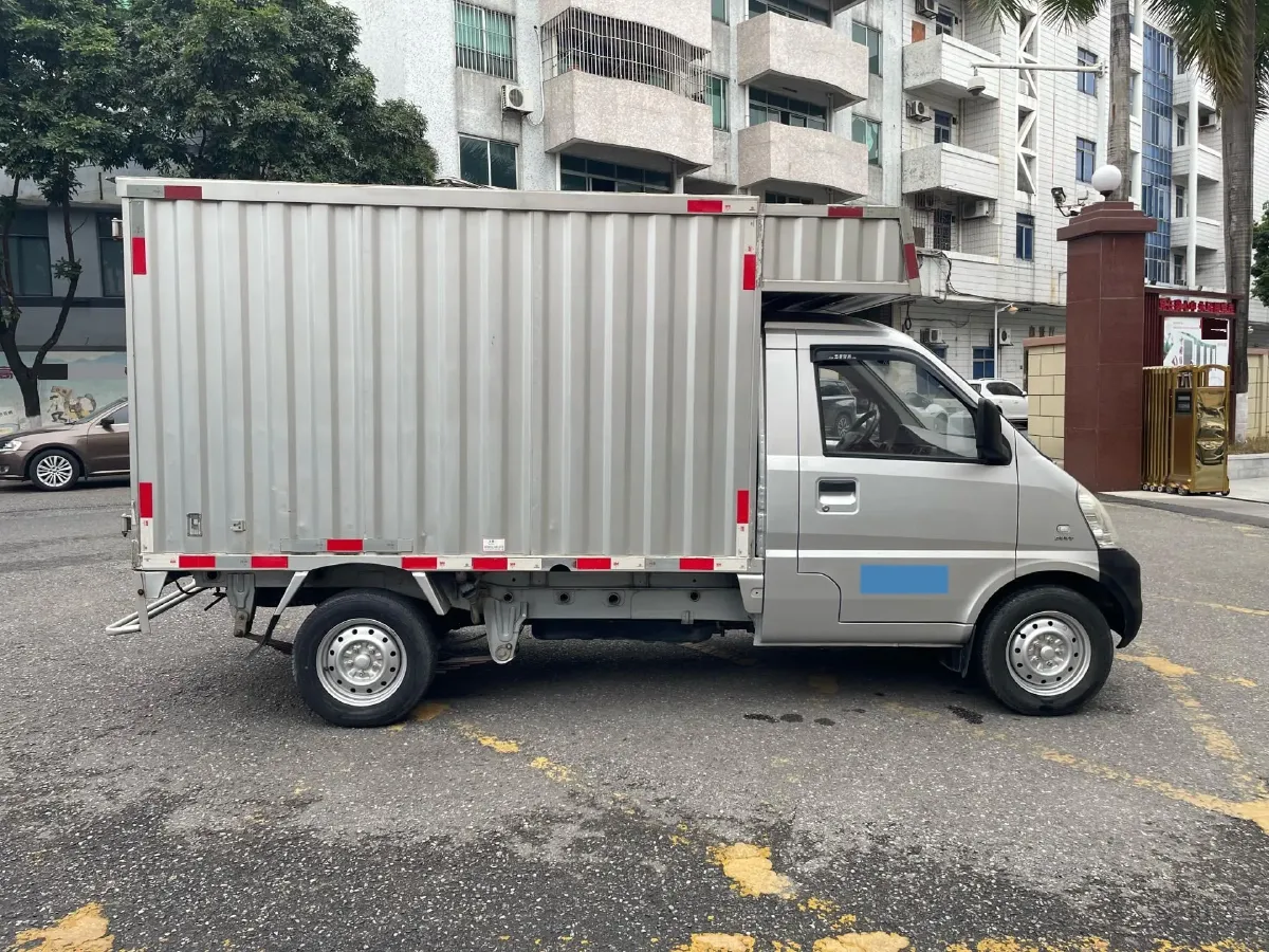 2019 WuLing RongGuang Mini Truck 1.5L 107HP L4 5MT,autocango,china used car exporter,china ev exporter,chinese used car exporter,chinese used ev exporter