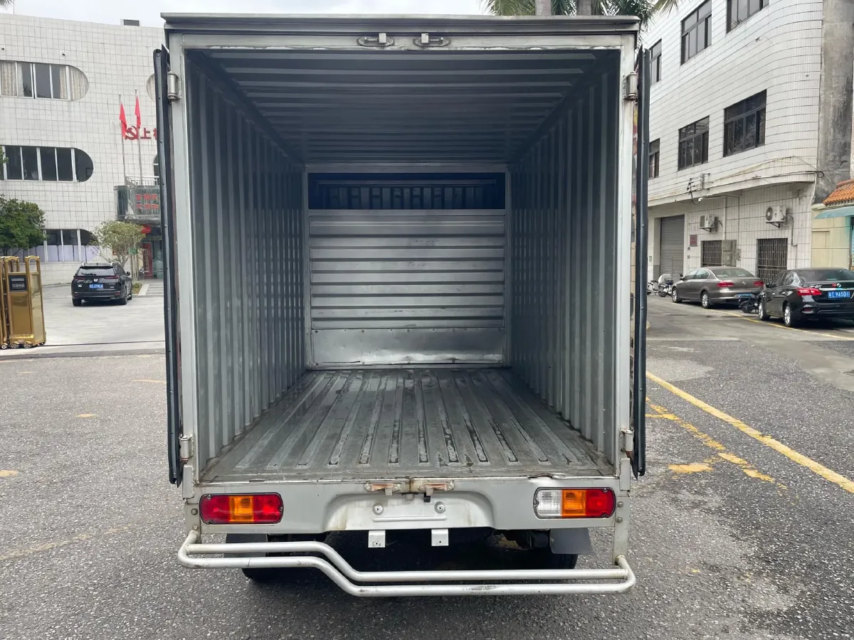 2019 WuLing RongGuang Mini Truck 1.5L 107HP L4 5MT,autocango,china used car exporter,china ev exporter,chinese used car exporter,chinese used ev exporter