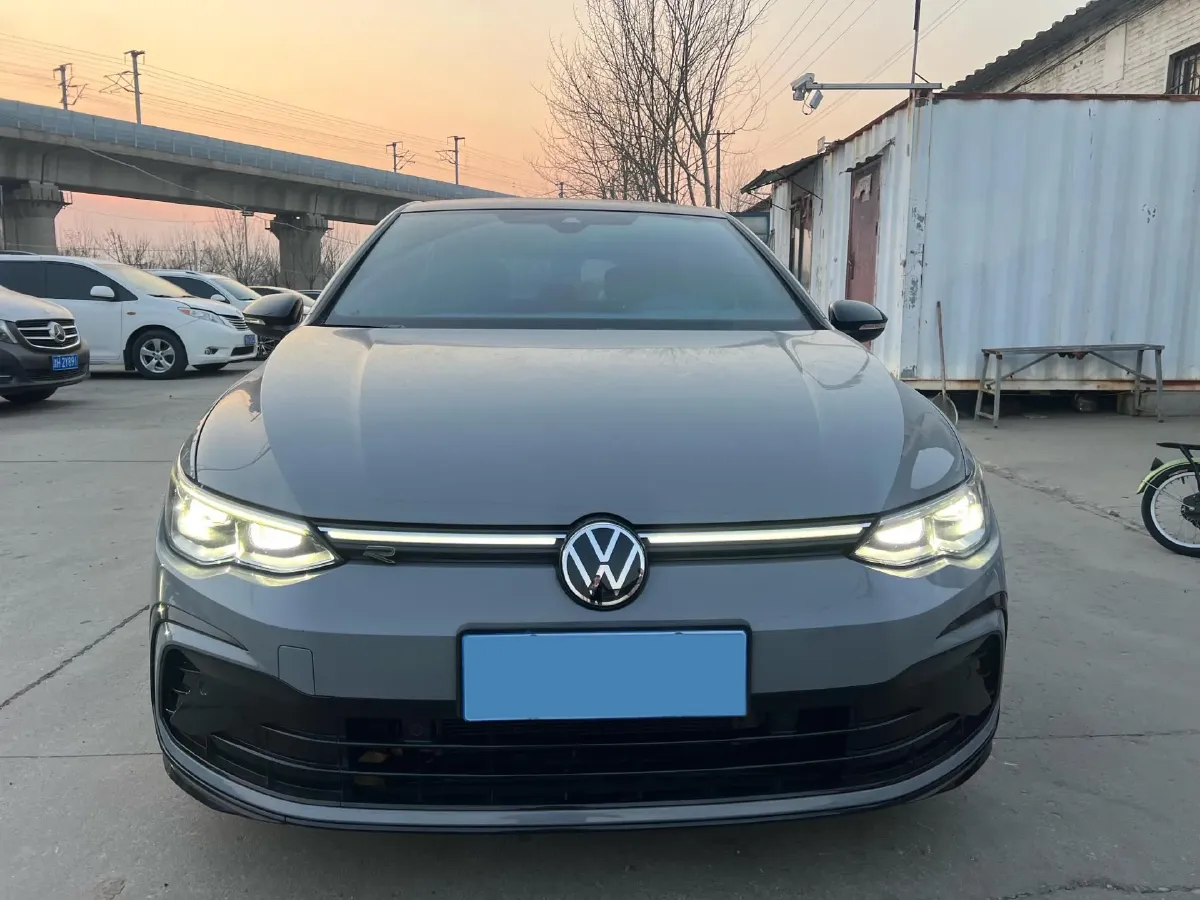2023 Volkswagen Golf 1.4T 150HP L4 7DCT,autocango,china used car exporter,china ev exporter,chinese used car exporter,chinese used ev exporter