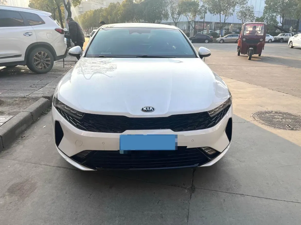2020 Kia K5 1.5T 170HP L4 7DCT,autocango,china used car exporter,china ev exporter,chinese used car exporter,chinese used ev exporter
