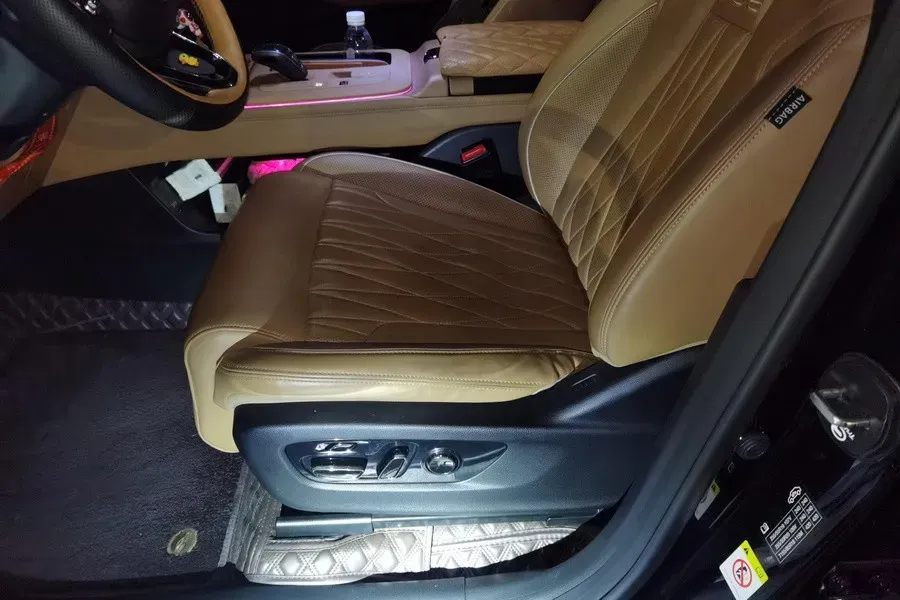 2024 GAC Trumpchi GS8 2.0T 190HP L4 E-CVT Hybrid,autocango,china used car exporter,china ev exporter,chinese used car exporter,chinese used ev exporter