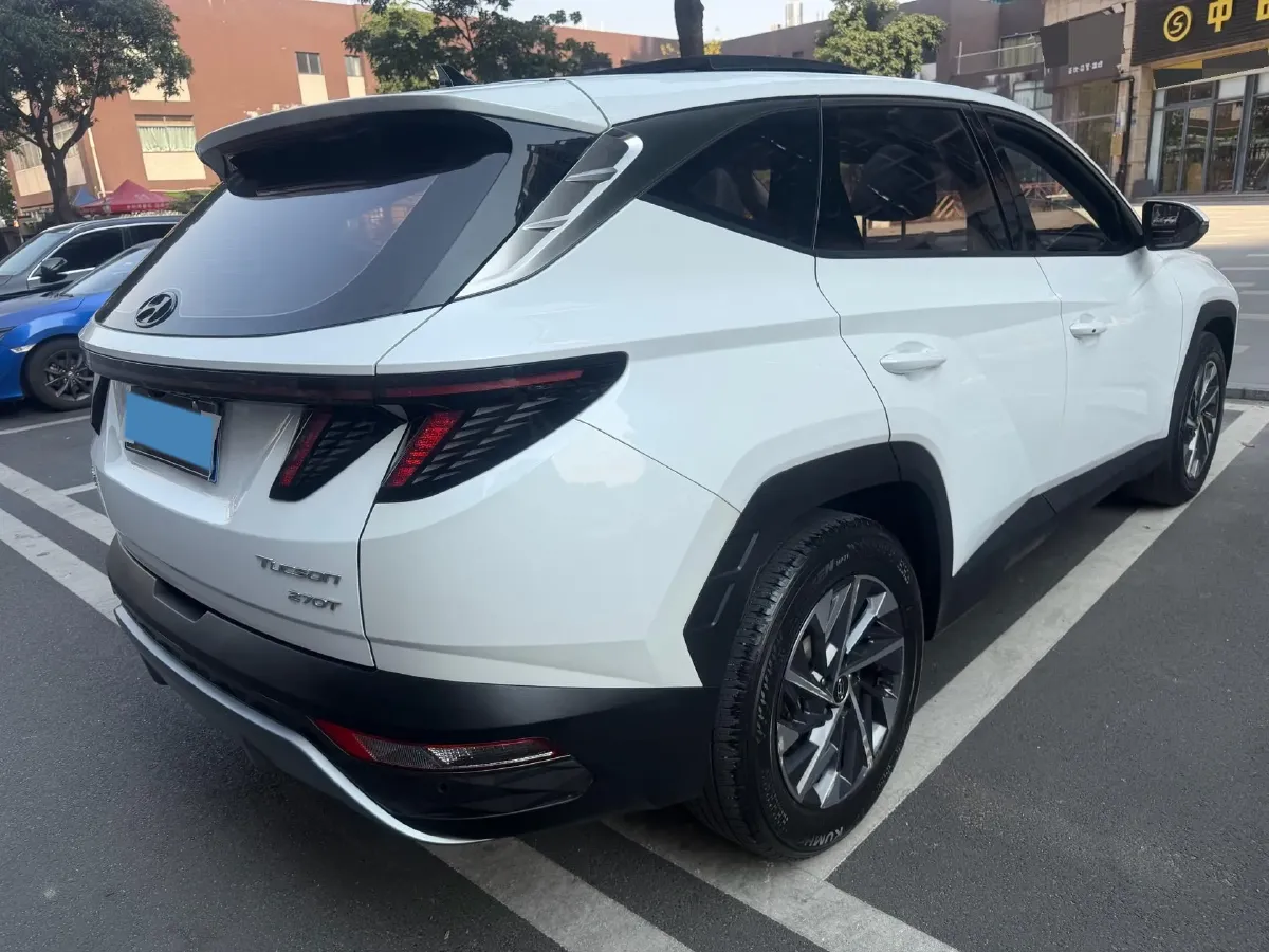 2021 Hyundai Tucson 1.5T 200HP L4 7DCT,autocango,china used car exporter,china ev exporter,chinese used car exporter,chinese used ev exporter