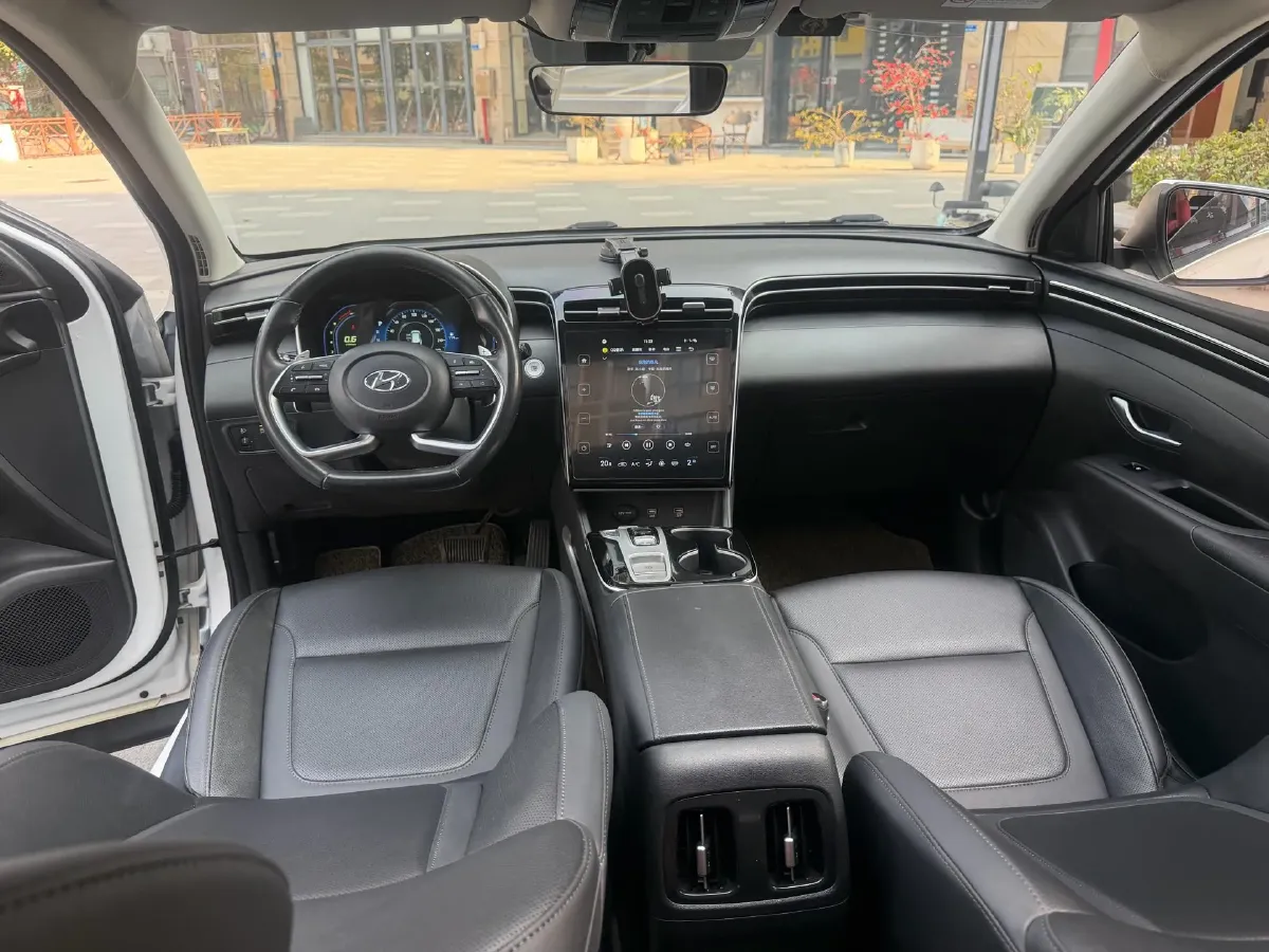 2021 Hyundai Tucson 1.5T 200HP L4 7DCT,autocango,china used car exporter,china ev exporter,chinese used car exporter,chinese used ev exporter