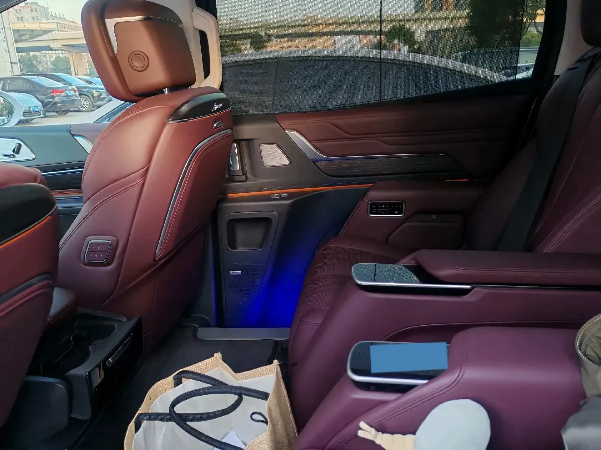 2023 Buick Century 2.0T 237HP L4 9AT,autocango,china used car exporter,china ev exporter,chinese used car exporter,chinese used ev exporter