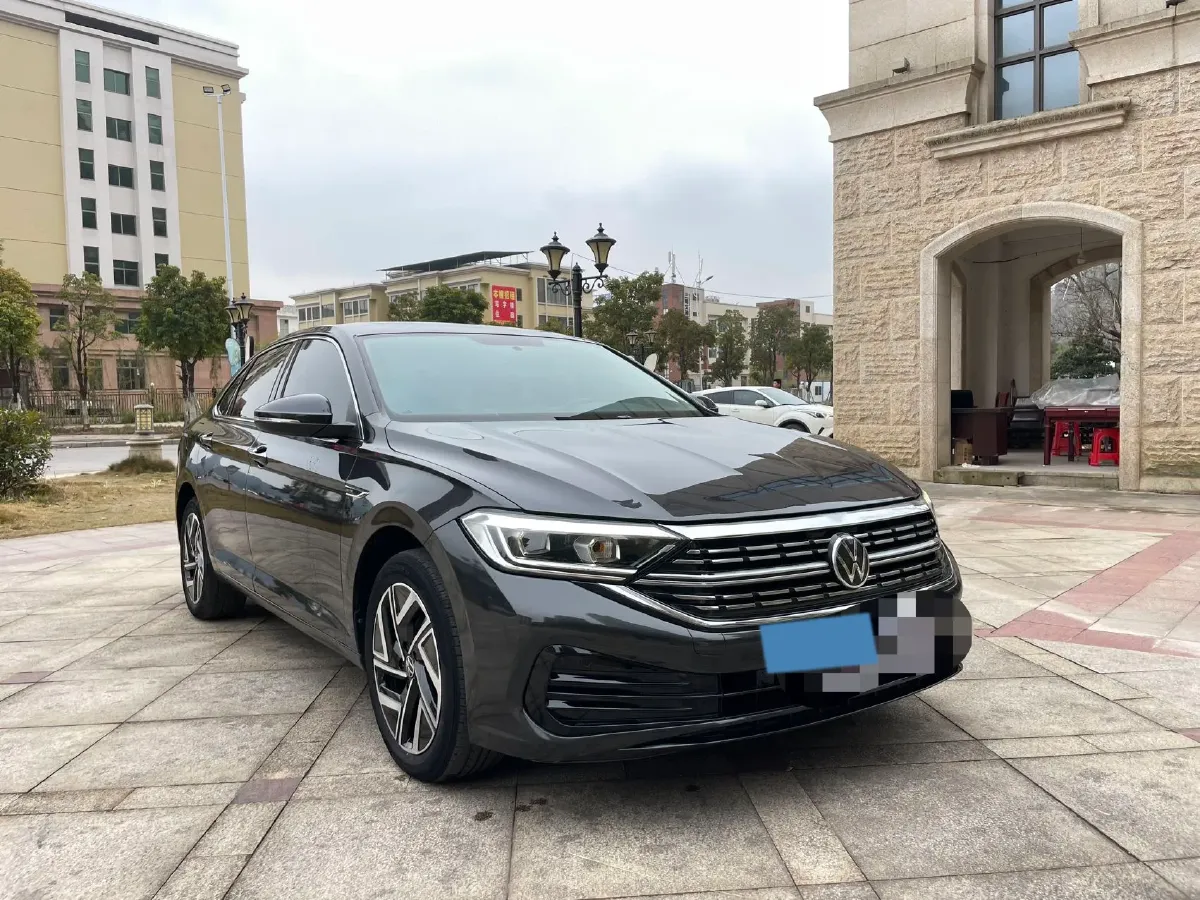 2023 Volkswagen Sagitar 1.4T 150HP L4 7DCT,autocango,china used car exporter,china ev exporter,chinese used car exporter,chinese used ev exporter