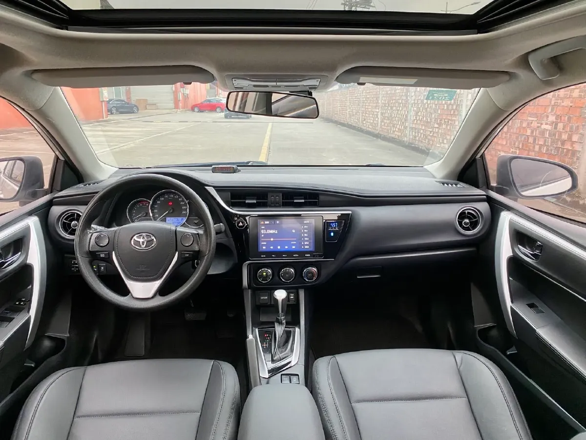 2017 Toyota Levin 1.2T 116HP L4 CVT,autocango,china used car exporter,china ev exporter,chinese used car exporter,chinese used ev exporter