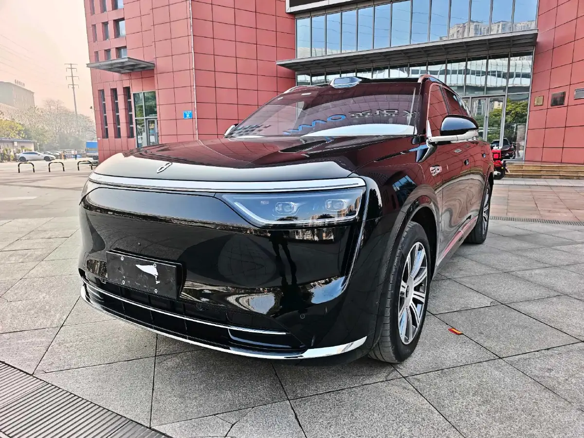 2025 AITO AITO M8 REEV 160HP REEV 53.4KWH