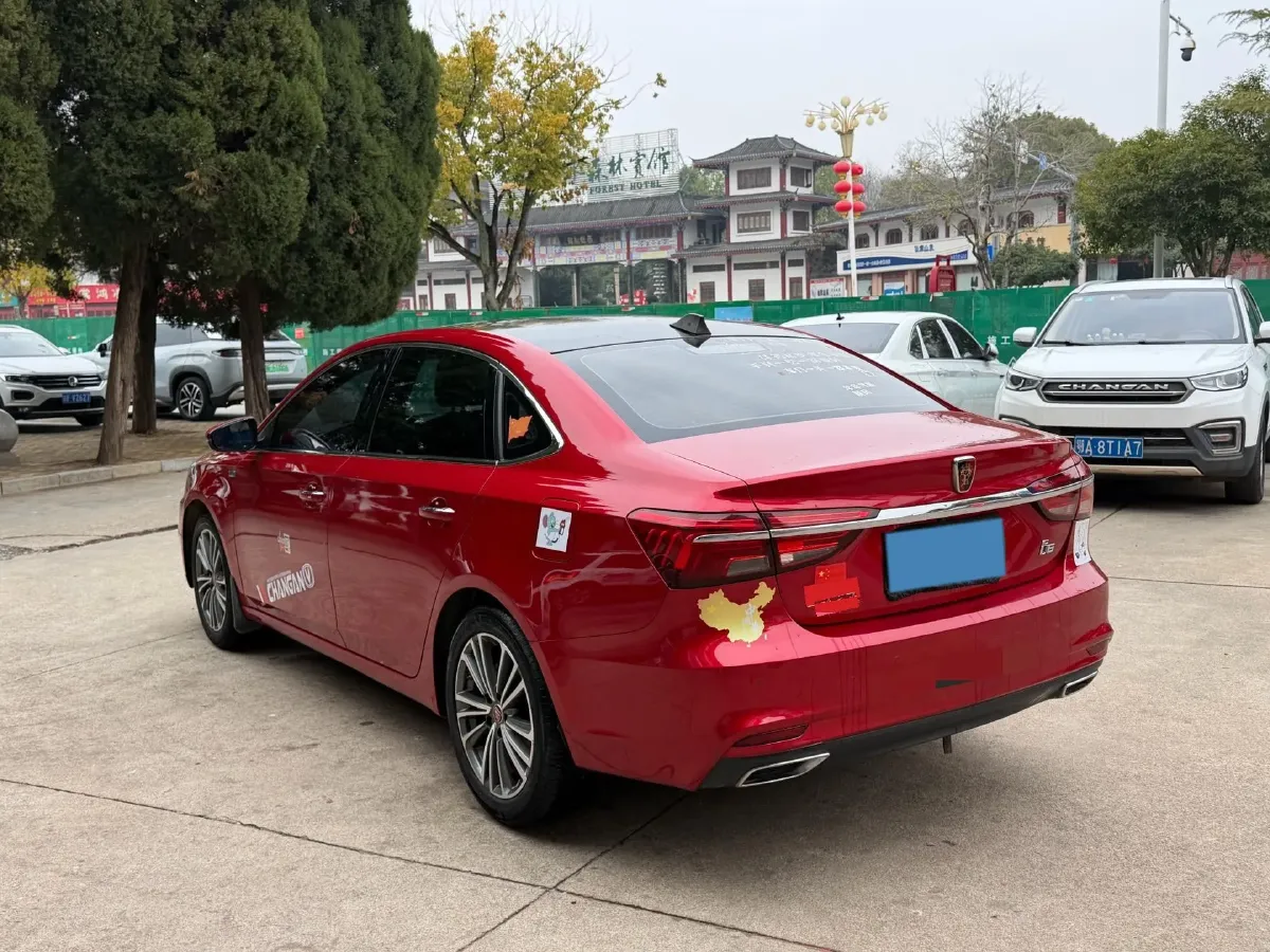 2020 Roewe i6 1.6L 125HP L4 CVT,autocango,china used car exporter,china ev exporter,chinese used car exporter,chinese used ev exporter