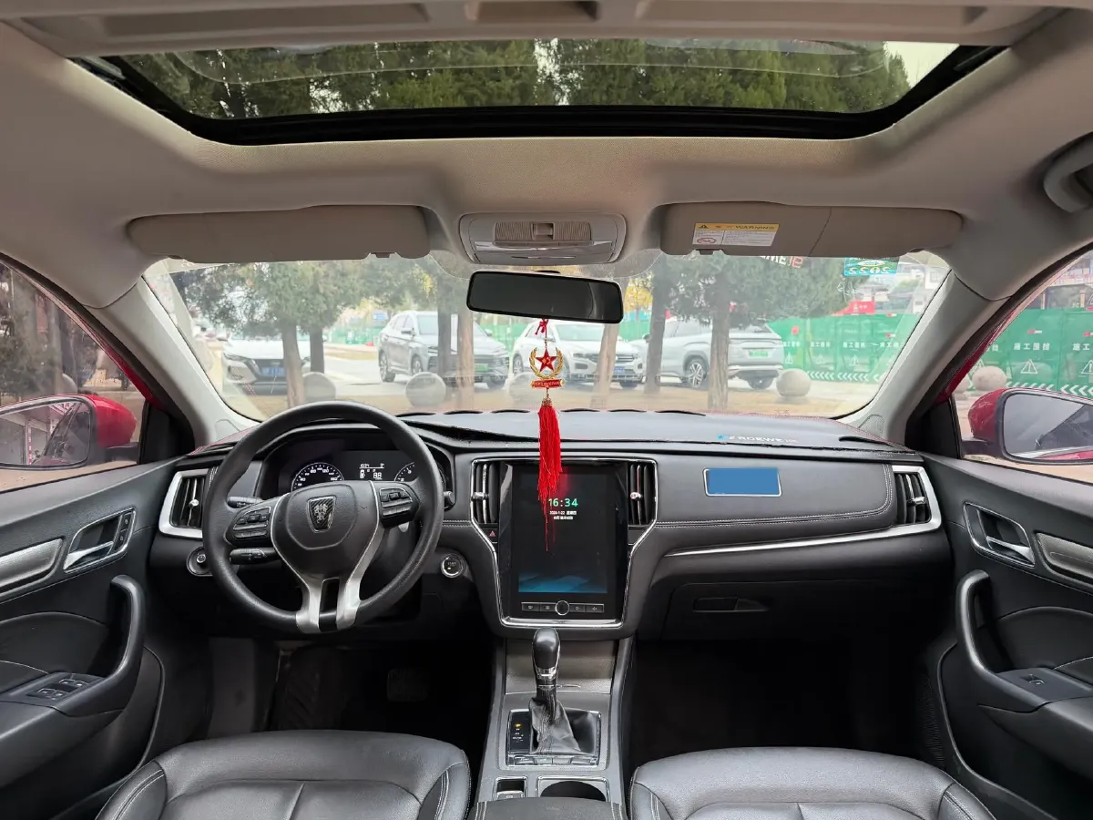 2020 Roewe i6 1.6L 125HP L4 CVT,autocango,china used car exporter,china ev exporter,chinese used car exporter,chinese used ev exporter