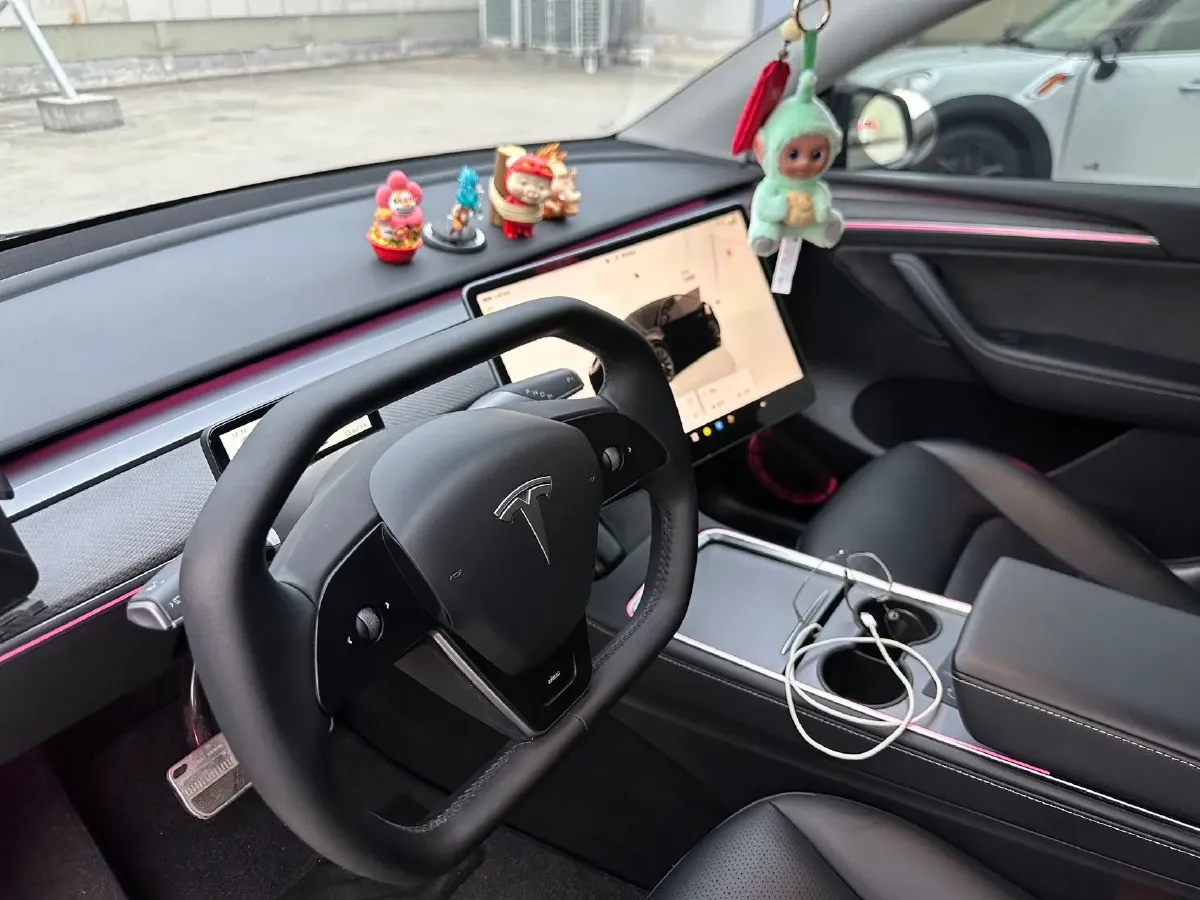 2022 Tesla Model Y BEV 60KWH,autocango,china used car exporter,china ev exporter,chinese used car exporter,chinese used ev exporter