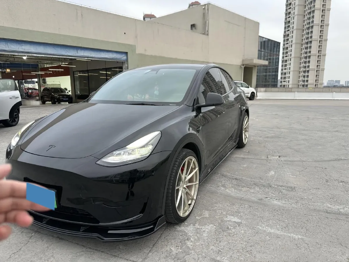 2022 Tesla Model Y BEV 60KWH,autocango,china used car exporter,china ev exporter,chinese used car exporter,chinese used ev exporter