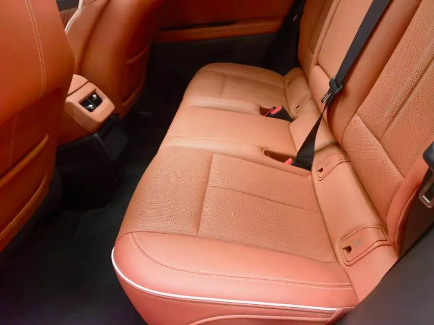 2024 Cadillac OPTIQ BEV 79.7KWH,autocango,china used car exporter,china ev exporter,chinese used car exporter,chinese used ev exporter