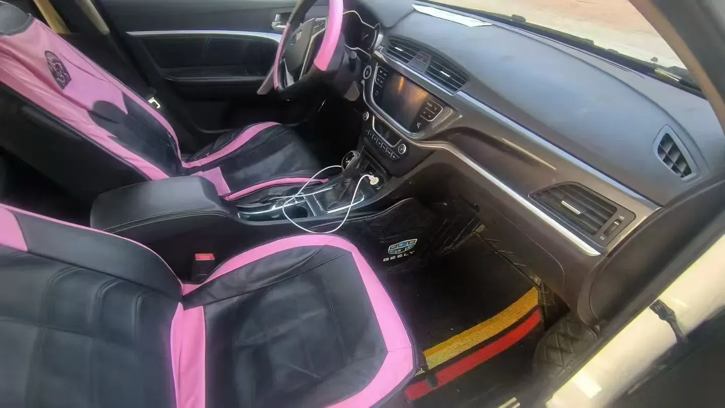 2019 HanTeng V7 1.5T 156HP L4 6AT,autocango,china used car exporter,china ev exporter,chinese used car exporter,chinese used ev exporter