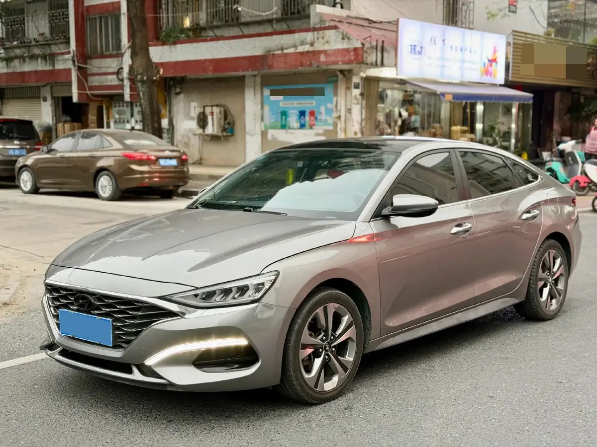 2019 Hyundai La Festa 1.6T 190HP L4 7DCT