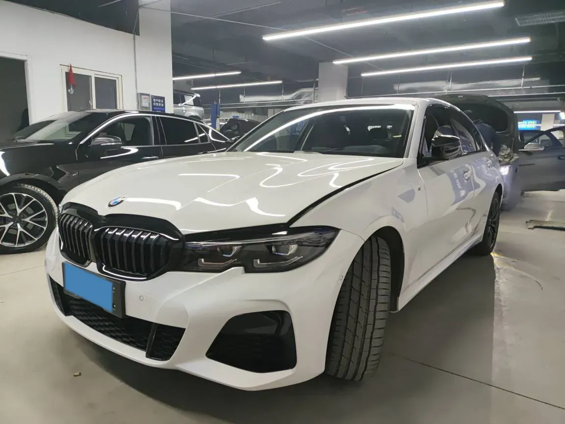 2022 BMW 3 Series 2.0T 258HP L4 8AT,autocango,china used car exporter,china ev exporter,chinese used car exporter,chinese used ev exporter