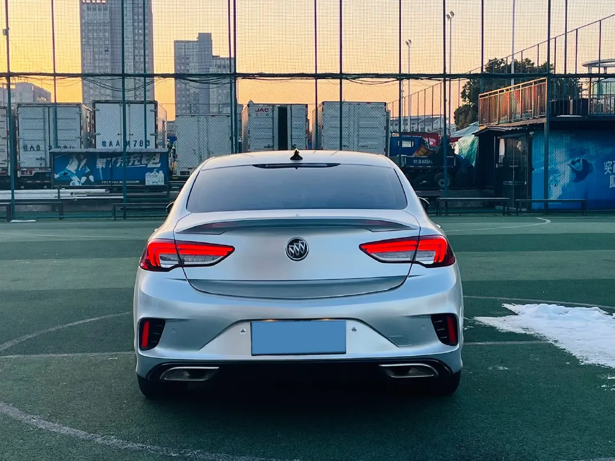 2020 Buick Regal 2.0T 237HP L4 9AT,autocango,china used car exporter,china ev exporter,chinese used car exporter,chinese used ev exporter
