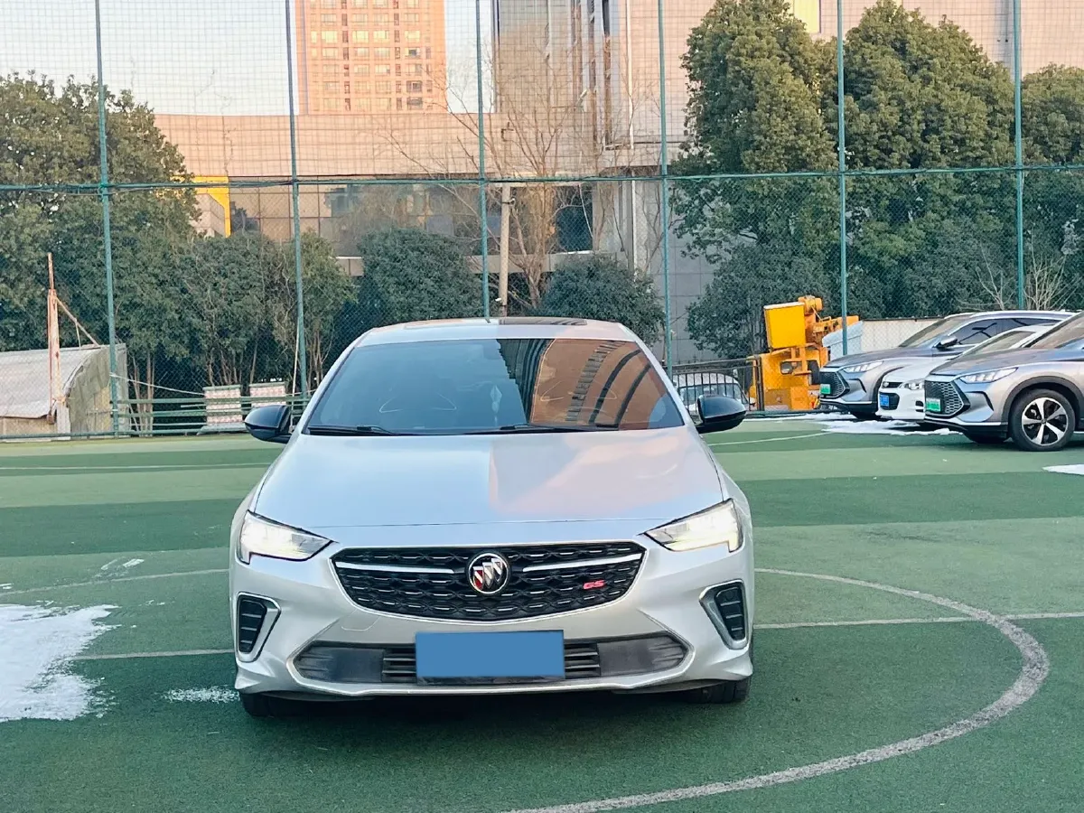 2020 Buick Regal 2.0T 237HP L4 9AT,autocango,china used car exporter,china ev exporter,chinese used car exporter,chinese used ev exporter