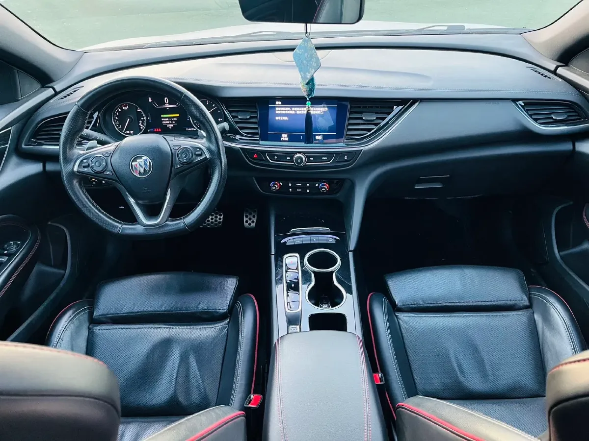 2020 Buick Regal 2.0T 237HP L4 9AT,autocango,china used car exporter,china ev exporter,chinese used car exporter,chinese used ev exporter