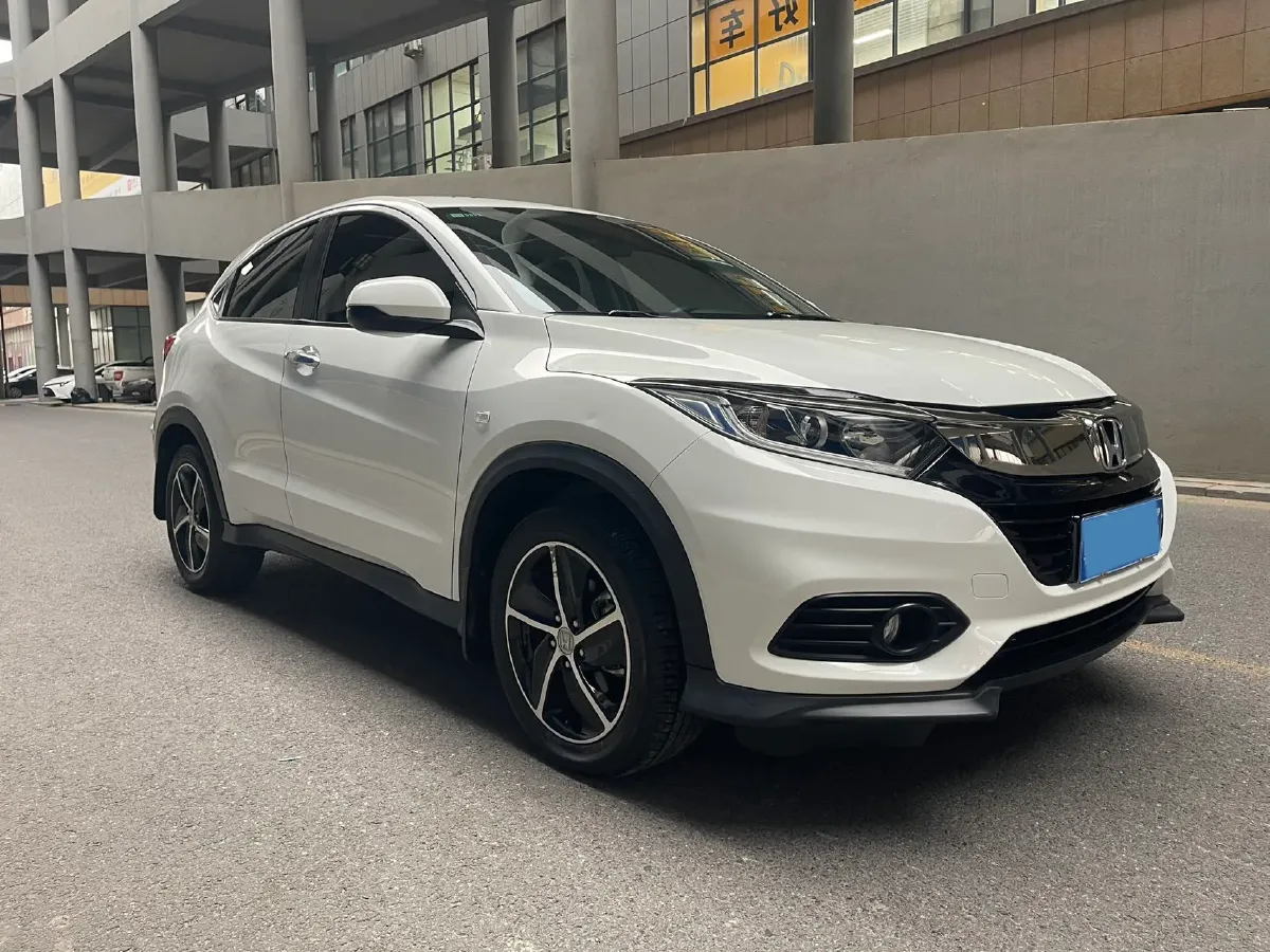 2022 Honda Vezel 1.5L 131HP L4 CVT,autocango,china used car exporter,china ev exporter,chinese used car exporter,chinese used ev exporter
