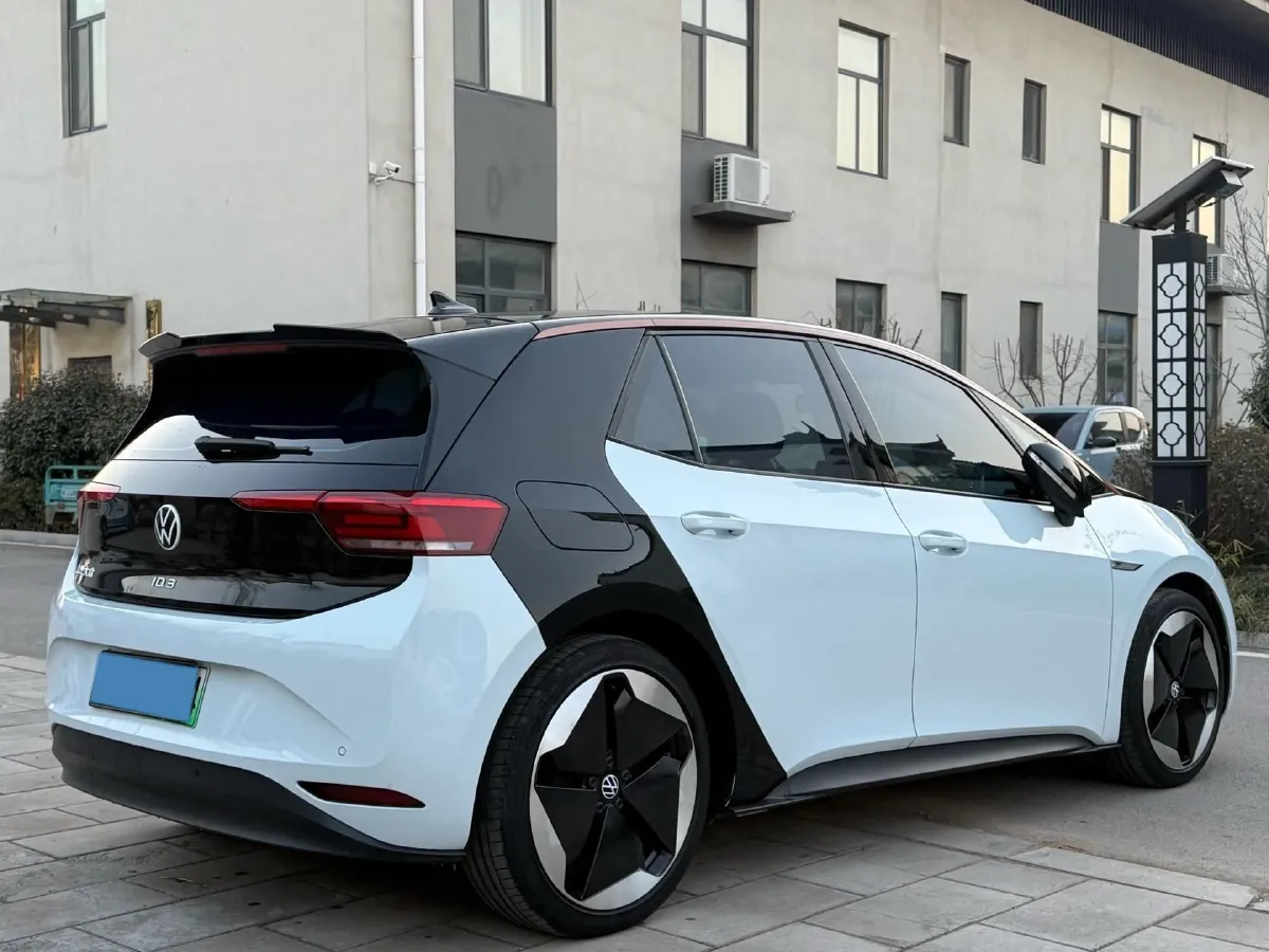 2021 Volkswagen ID.3 BEV 57.3KWH,autocango,china used car exporter,china ev exporter,chinese used car exporter,chinese used ev exporter