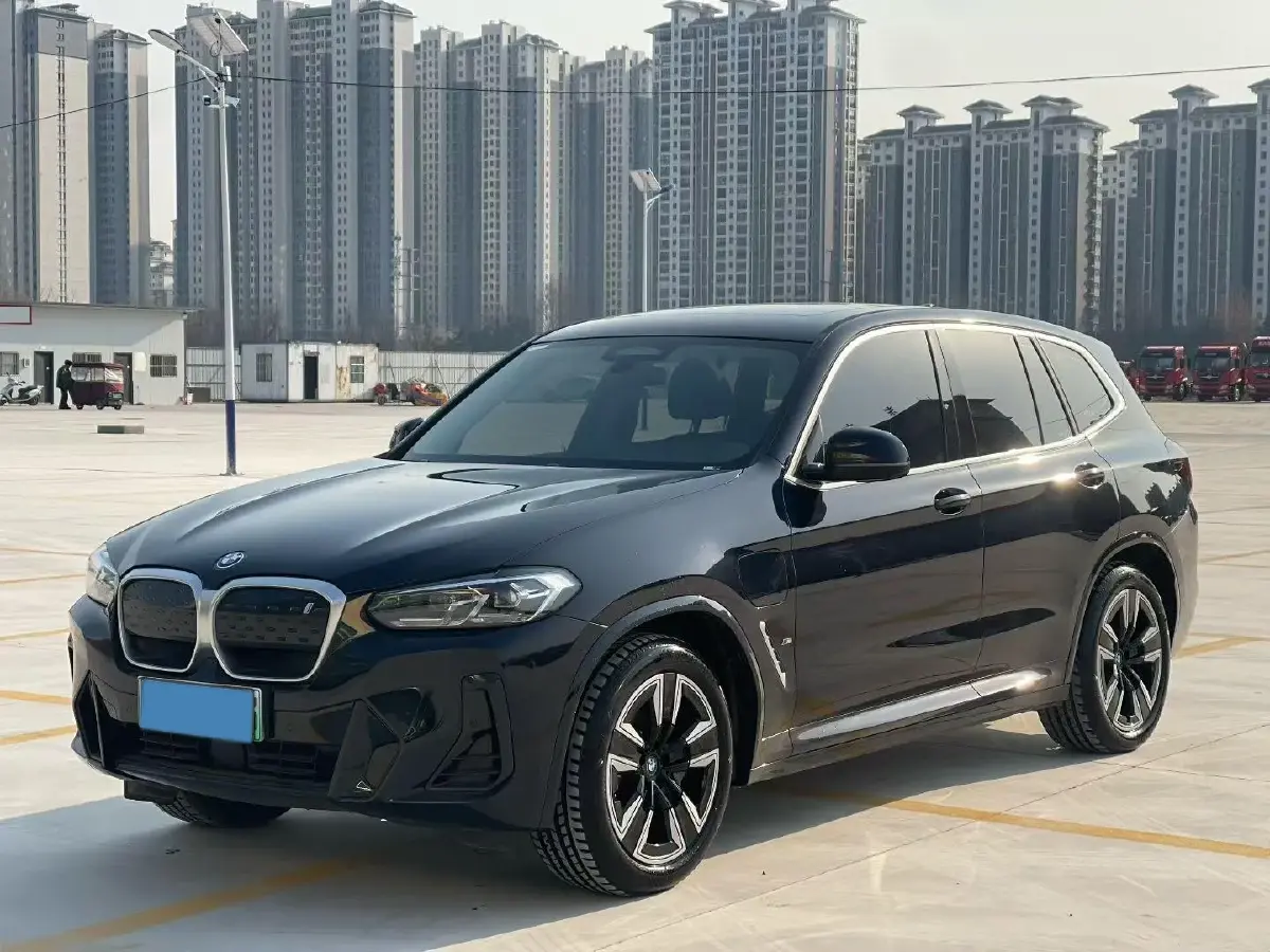 2024 BMW iX3 BEV 80KWH