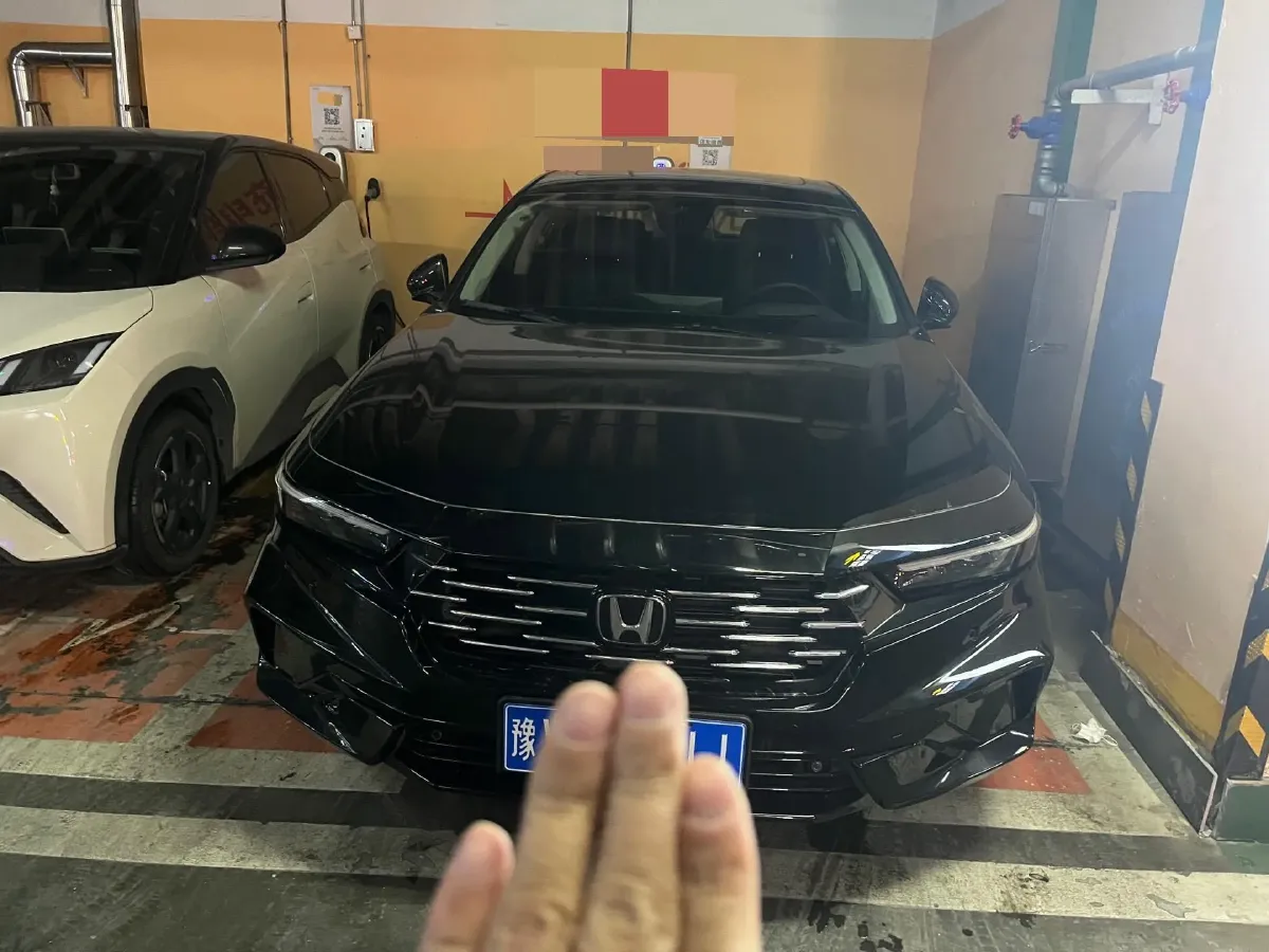 2025 Honda Accord 1.5T 192HP L4 CVT,autocango,china used car exporter,china ev exporter,chinese used car exporter,chinese used ev exporter
