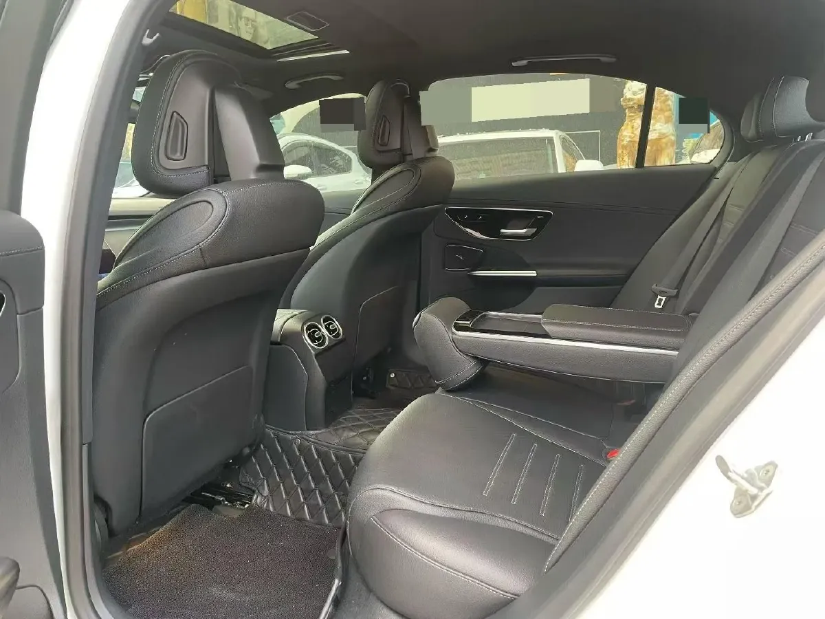 2022 Mercedes-Benz C Class 1.5T 170HP L4 9AT,autocango,china used car exporter,china ev exporter,chinese used car exporter,chinese used ev exporter