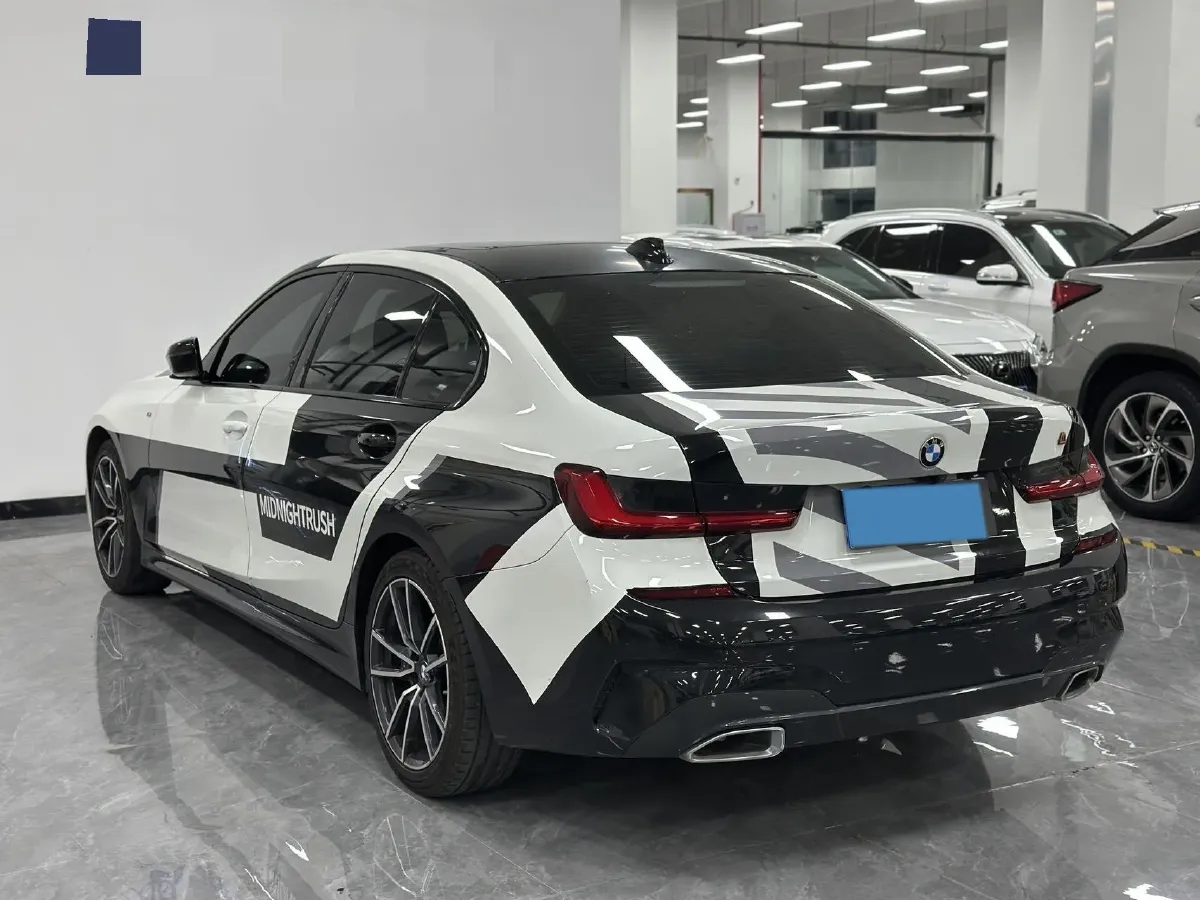 2021 BMW 3 Series 2.0T 184HP L4 8AT,autocango,china used car exporter,china ev exporter,chinese used car exporter,chinese used ev exporter