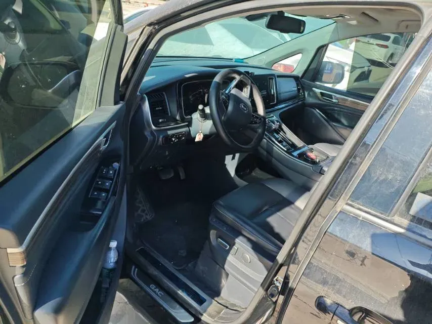 2021 GAC Trumpchi M8 2.0T 252HP L4 8AT,autocango,china used car exporter,china ev exporter,chinese used car exporter,chinese used ev exporter