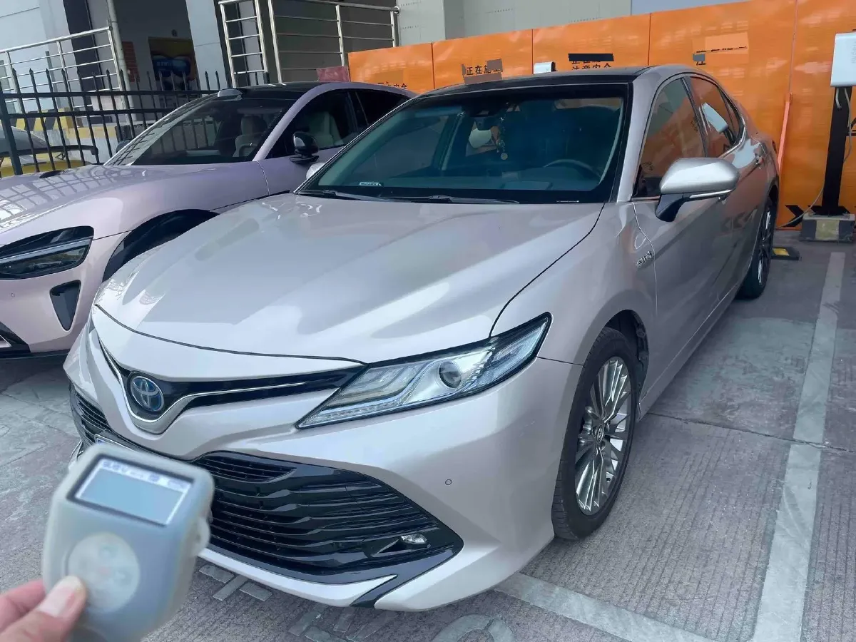 2018 Toyota Camry 2.5L 178HP L4 E-CVT Hybrid,autocango,china used car exporter,china ev exporter,chinese used car exporter,chinese used ev exporter