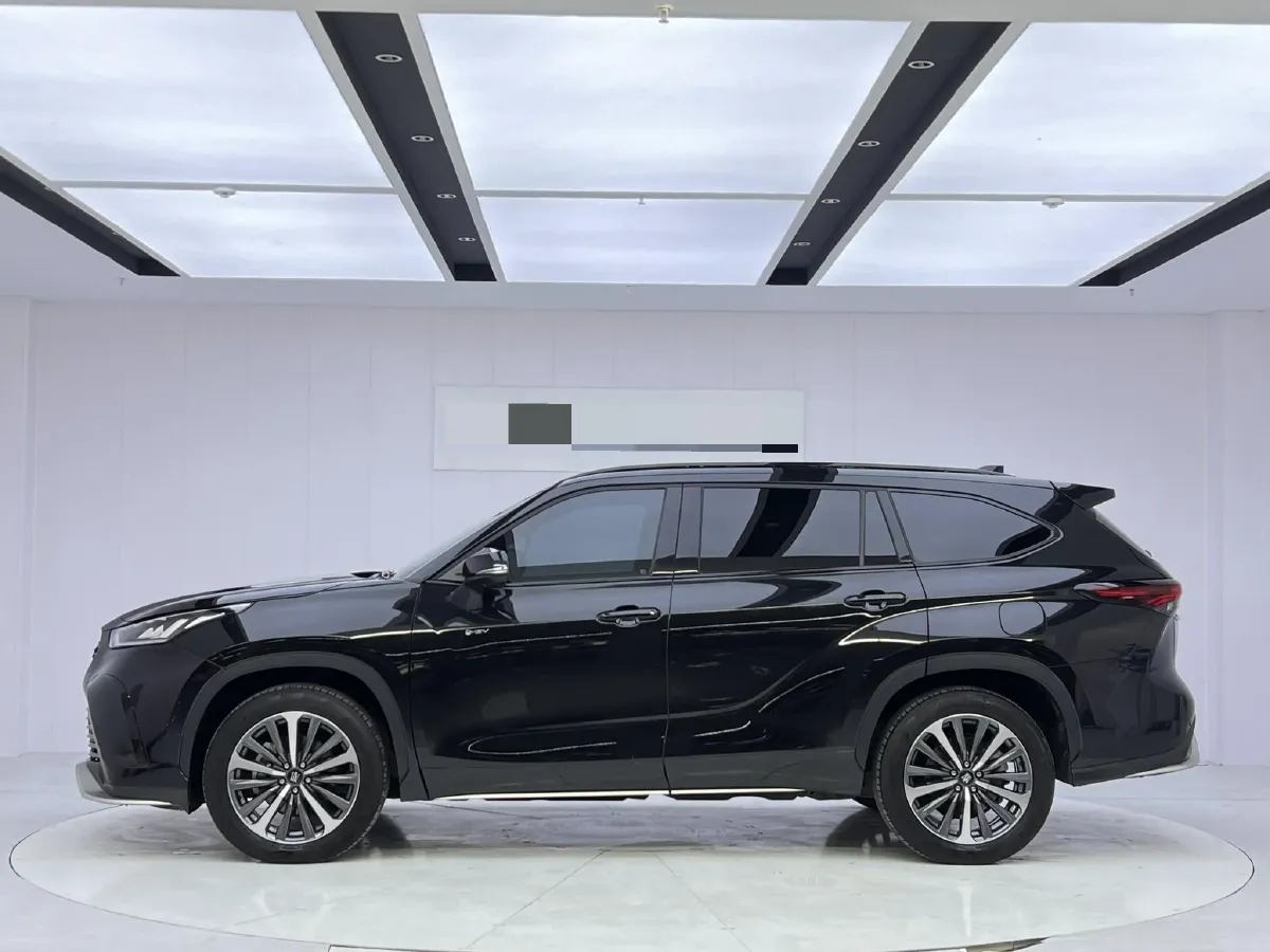 2024 Toyota Crown Kluger 2.5L 189HP L4 E-CVT Hybrid,autocango,china used car exporter,china ev exporter,chinese used car exporter,chinese used ev exporter