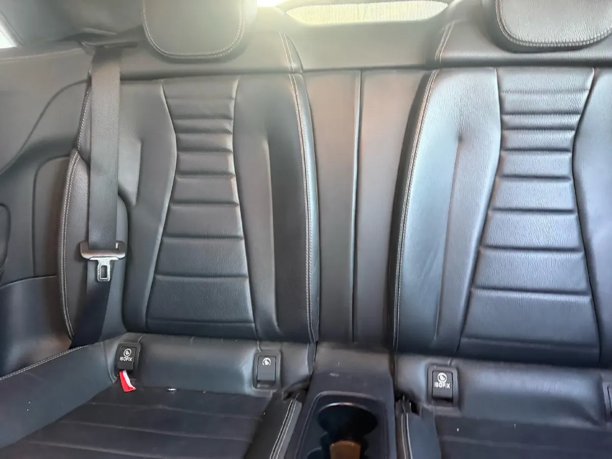 2021 Mercedes-Benz E Class 1.5T 184HP L4 9AT,autocango,china used car exporter,china ev exporter,chinese used car exporter,chinese used ev exporter