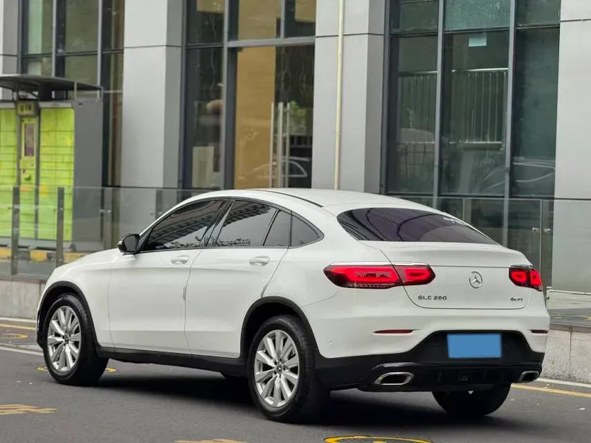 2020 Mercedes-Benz GLC Coupe 2.0T 197HP L4 9AT,autocango,china used car exporter,china ev exporter,chinese used car exporter,chinese used ev exporter
