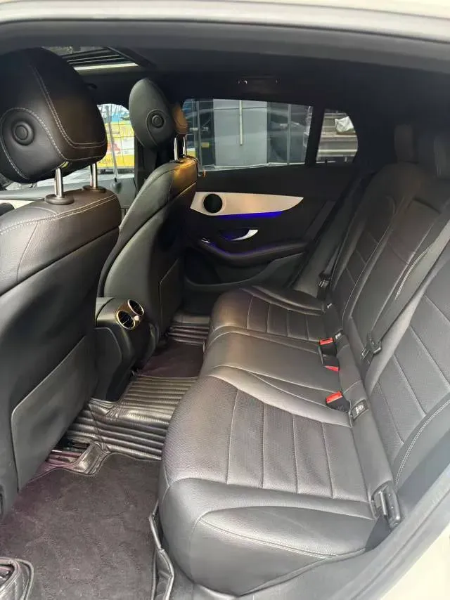 2020 Mercedes-Benz GLC Coupe 2.0T 197HP L4 9AT,autocango,china used car exporter,china ev exporter,chinese used car exporter,chinese used ev exporter