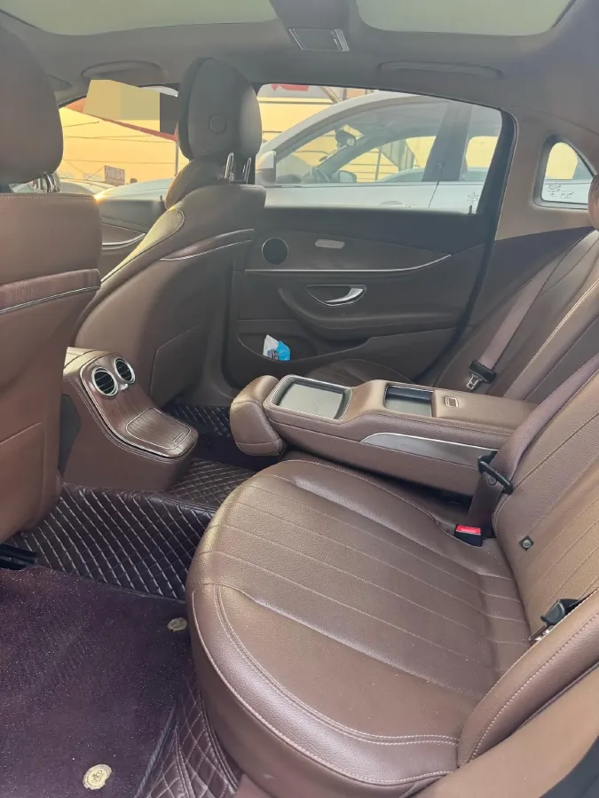 2022 Mercedes-Benz GLC Class 2.0T 258HP L4 9AT,autocango,china used car exporter,china ev exporter,chinese used car exporter,chinese used ev exporter