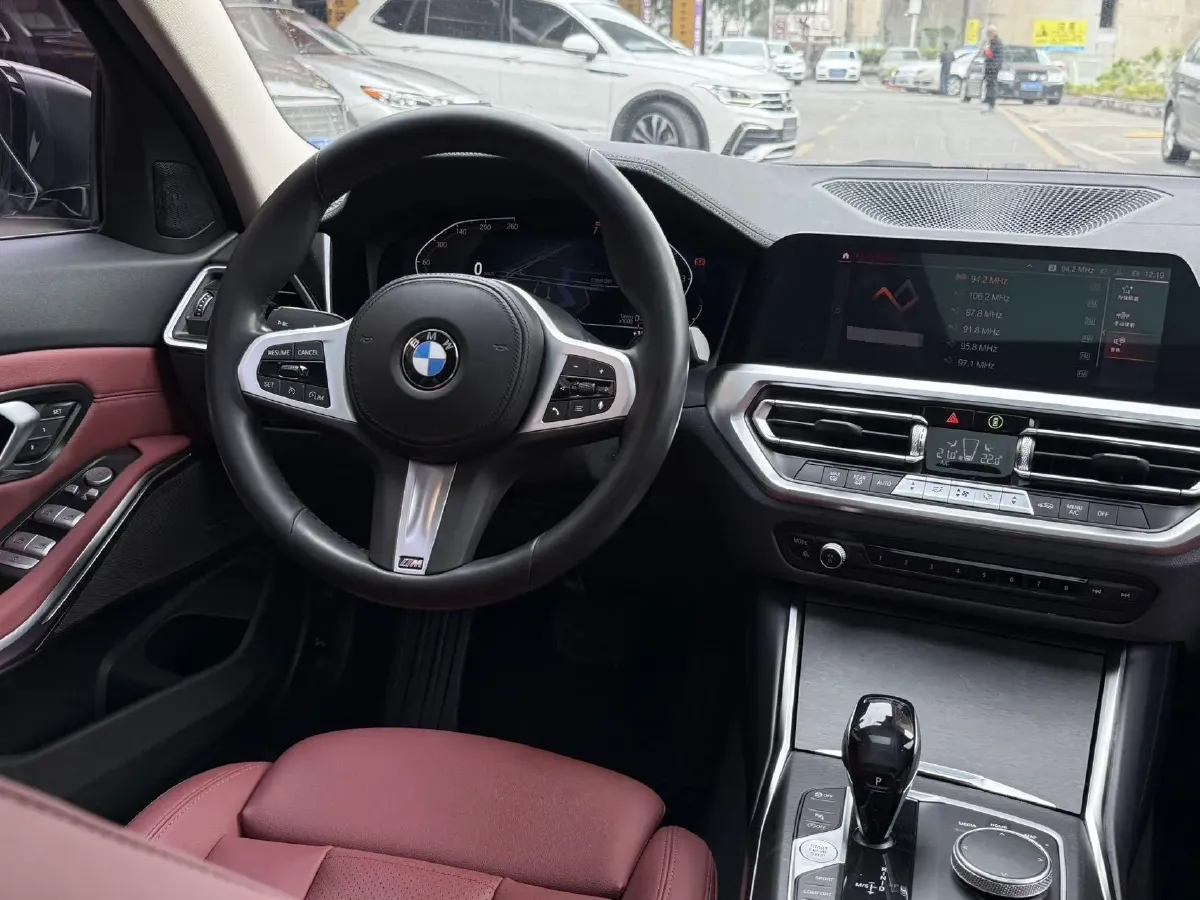 2021 BMW 3 Series 2.0T 184HP L4 8AT,autocango,china used car exporter,china ev exporter,chinese used car exporter,chinese used ev exporter