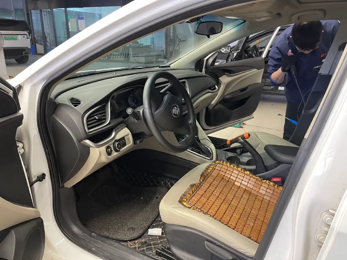 2020 Buick Encore 1.0T 125HP L3 6AT,autocango,china used car exporter,china ev exporter,chinese used car exporter,chinese used ev exporter