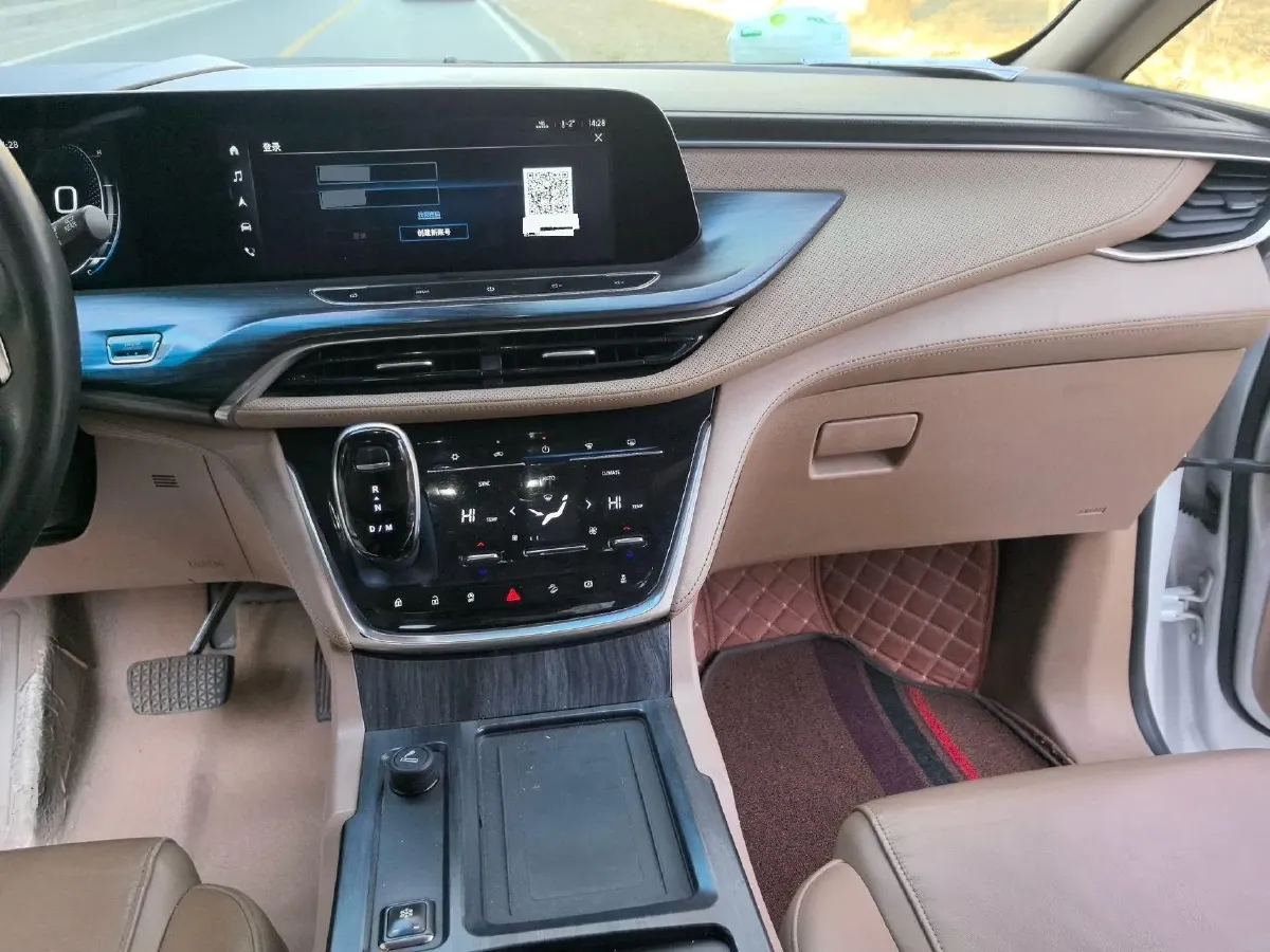 2020 Buick GL8 2.0T 237HP L4 9AT,autocango,china used car exporter,china ev exporter,chinese used car exporter,chinese used ev exporter