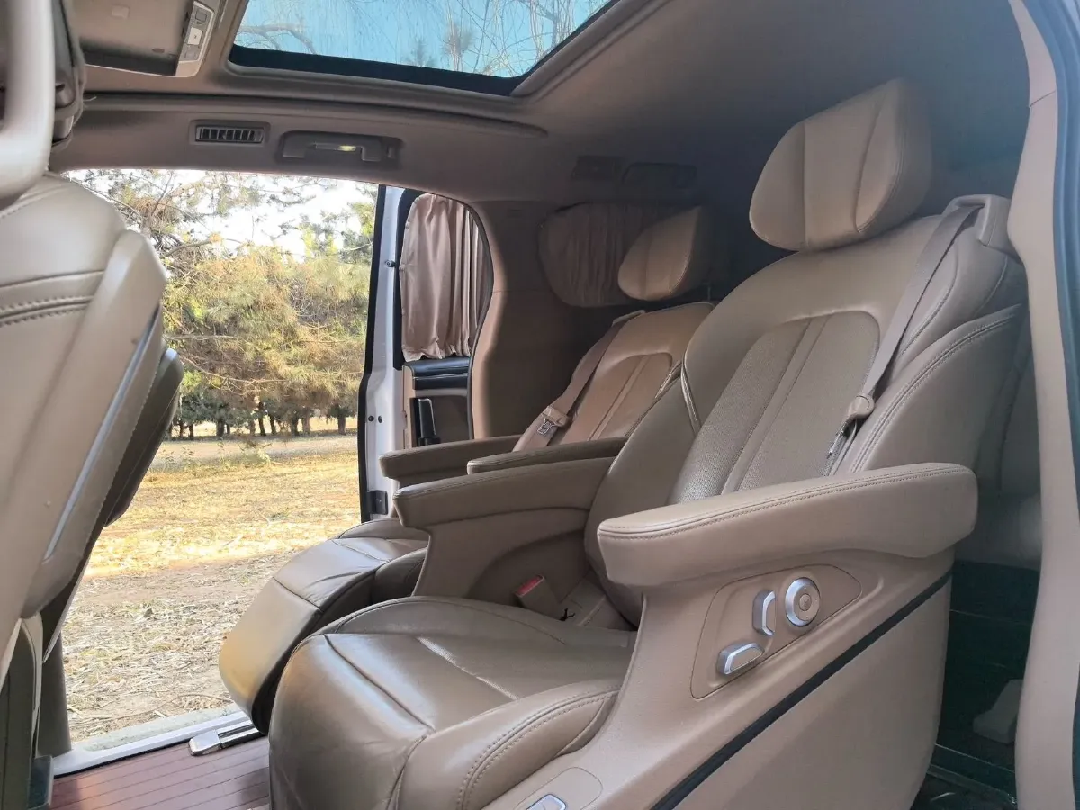 2020 Buick GL8 2.0T 237HP L4 9AT,autocango,china used car exporter,china ev exporter,chinese used car exporter,chinese used ev exporter