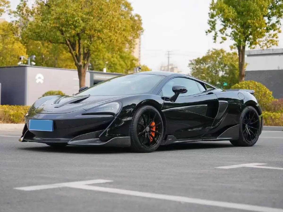 2015 McLaren 570 3.8T 570HP V8 7DCT