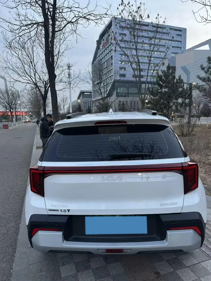 2024 Kia Sonet 1.5L 115HP L4 CVT,autocango,china used car exporter,china ev exporter,chinese used car exporter,chinese used ev exporter