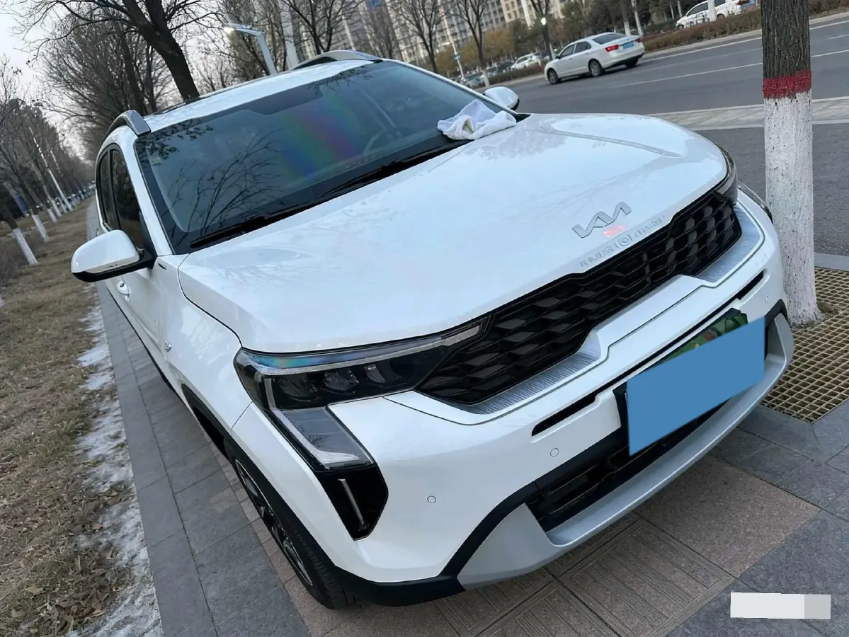 2024 Kia Sonet 1.5L 115HP L4 CVT,autocango,china used car exporter,china ev exporter,chinese used car exporter,chinese used ev exporter