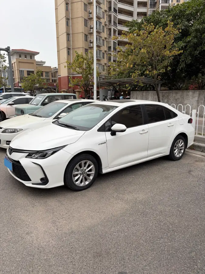 2022 Toyota Corolla 1.8L 98HP L4 E-CVT Hybrid
