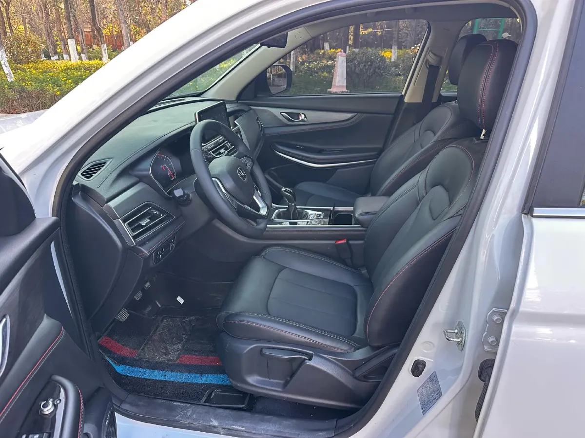 2020 ChangAn CS75 1.5T 178HP L4 6MT,autocango,china used car exporter,china ev exporter,chinese used car exporter,chinese used ev exporter